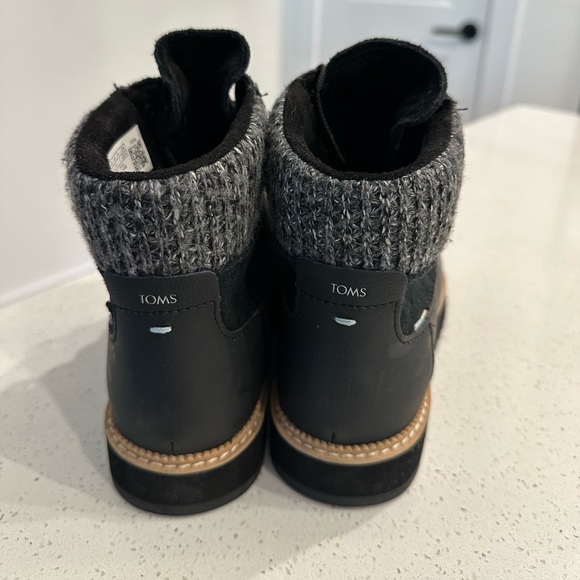 TOMS Women’s Booties - Picture 4 of 6